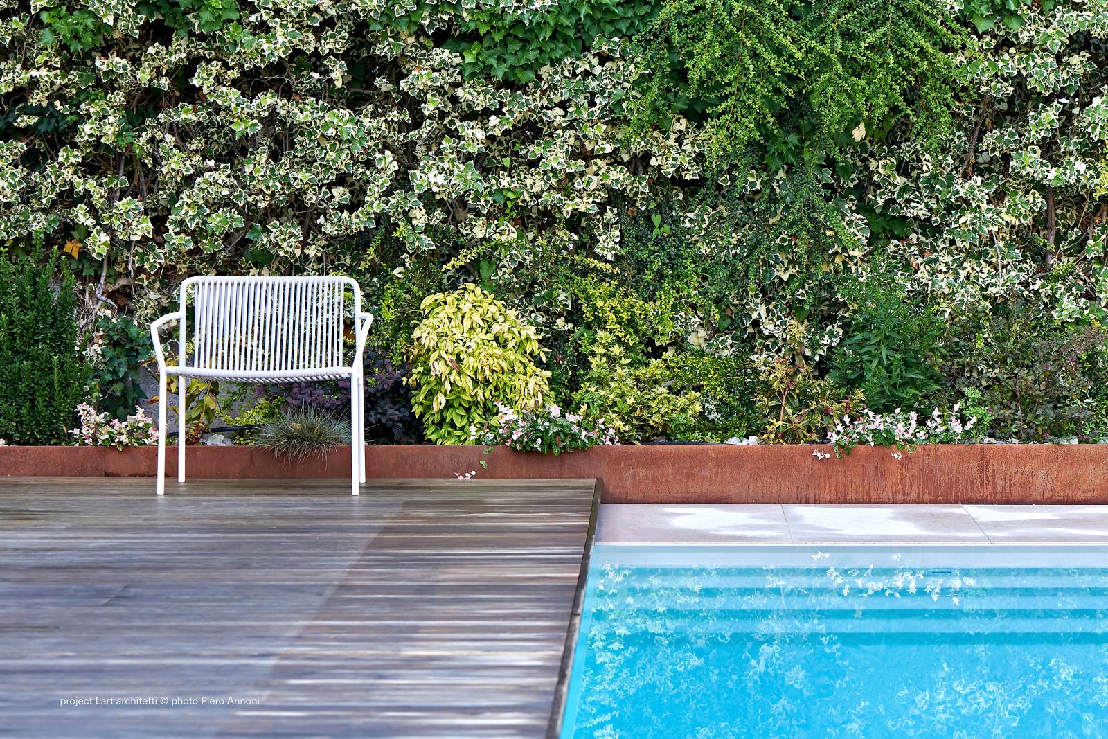 private-home-outdoor-ref-03.jpg